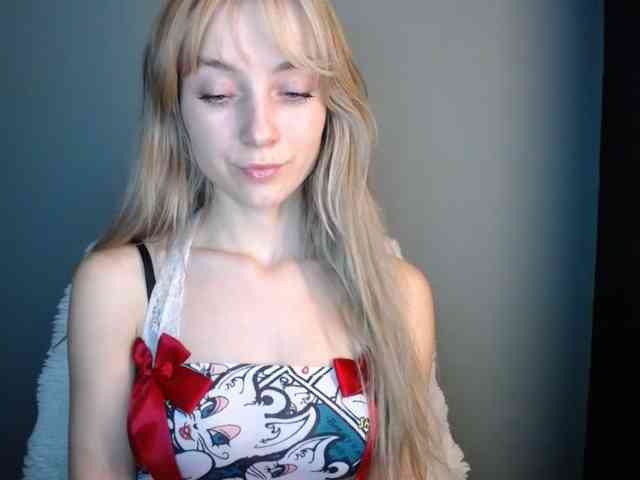 LuciaLovely webcam