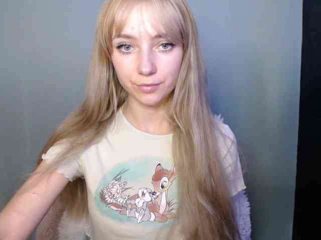 LuciaLovely webcam