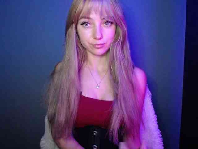 LuciaLovely webcam