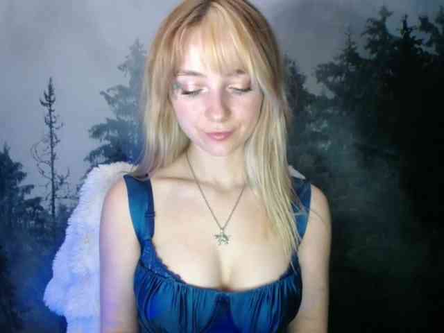 LuciaLovely webcam