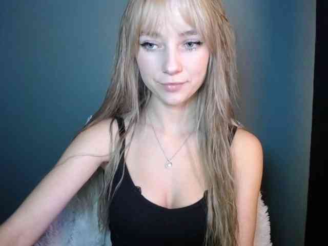 LuciaLovely webcam