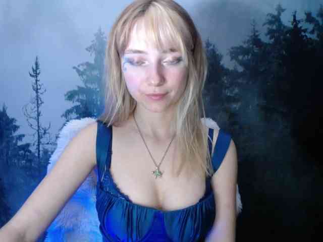 LuciaLovely webcam