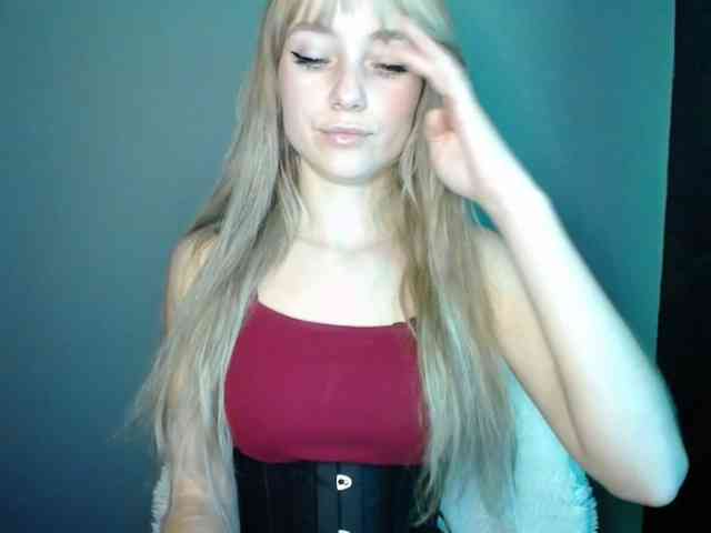 LuciaLovely webcam