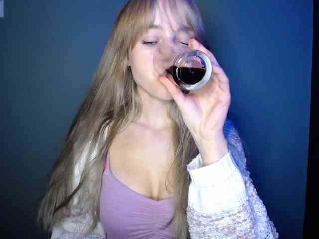 LuciaLovely webcam