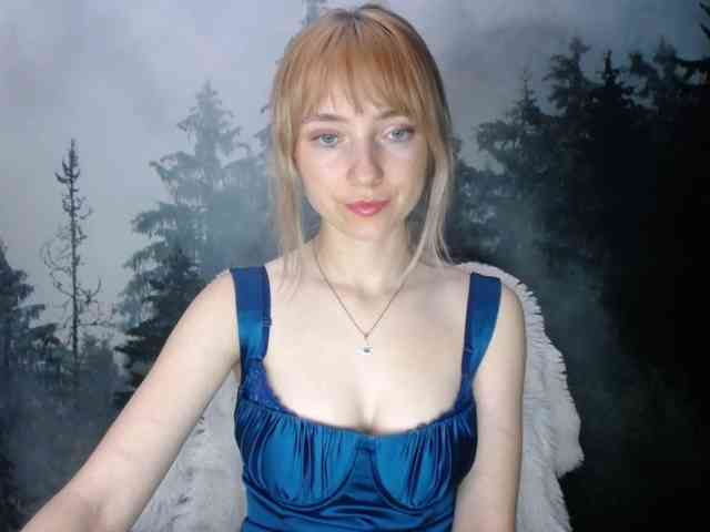 LuciaLovely webcam