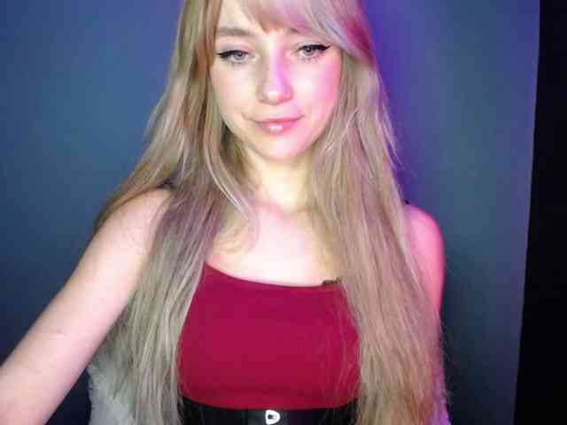 LuciaLovely webcam