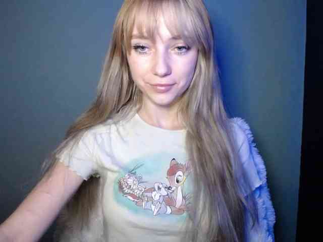 LuciaLovely webcam