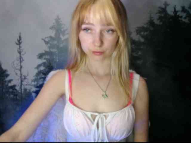 LuciaLovely webcam