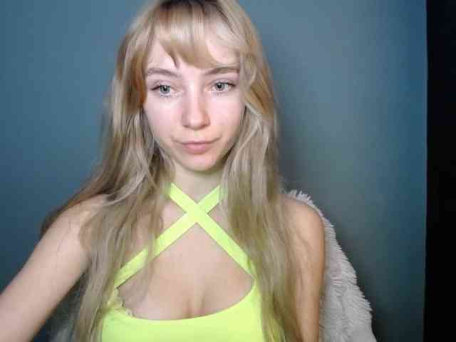 LuciaLovely webcam