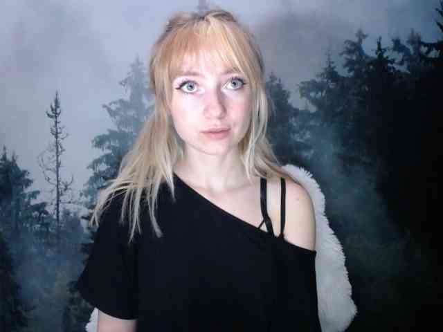 LuciaLovely's webcam live show
