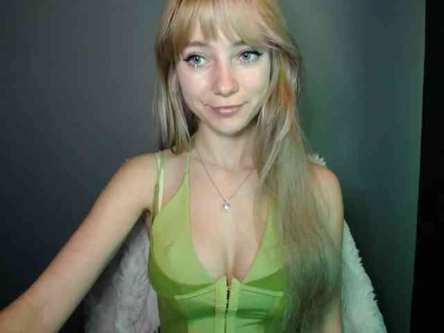 LuciaLovely webcam