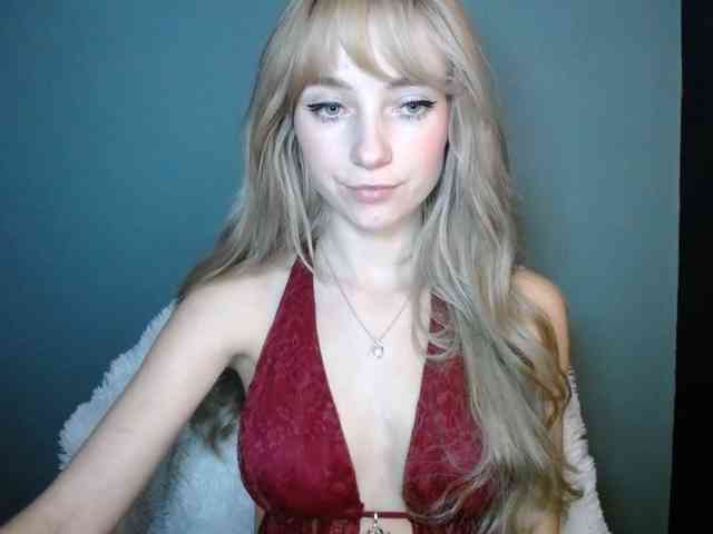 LuciaLovely webcam