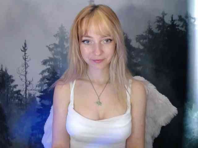 LuciaLovely webcam