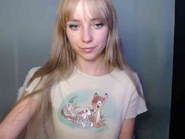LuciaLovely webcam