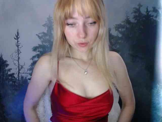 LuciaLovely webcam