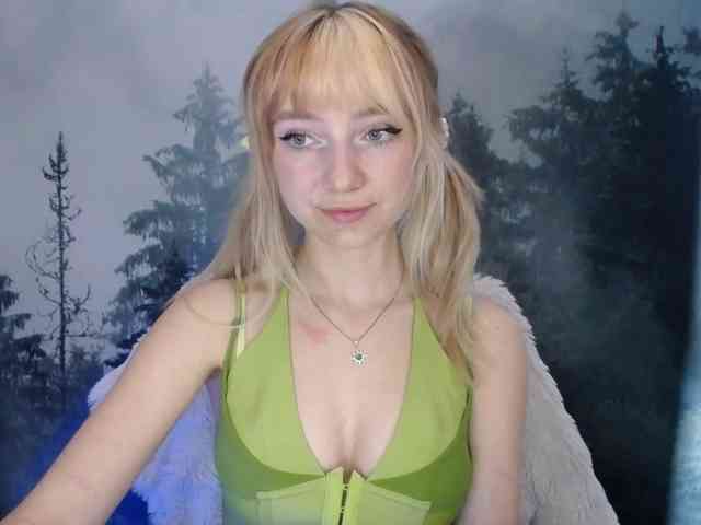 LuciaLovely webcam