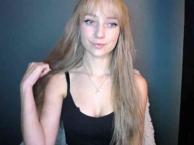 LuciaLovely webcam