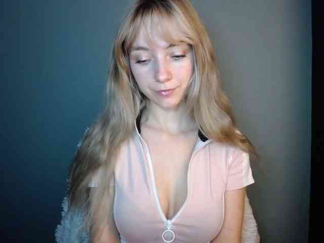 LuciaLovely LuciaLovely