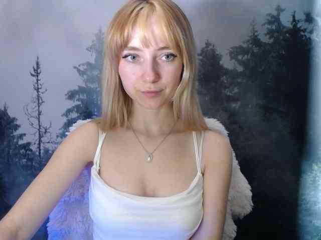LuciaLovely webcam
