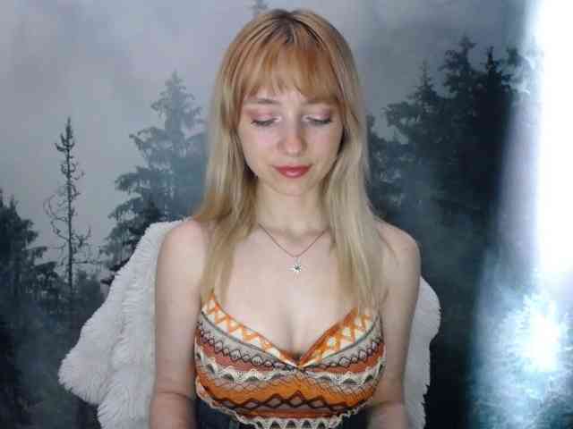 LuciaLovely webcam