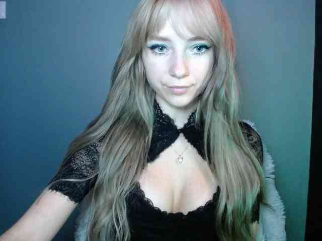 LuciaLovely webcam