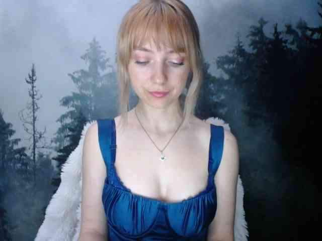 LuciaLovely webcam
