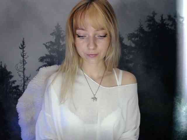 LuciaLovely webcam