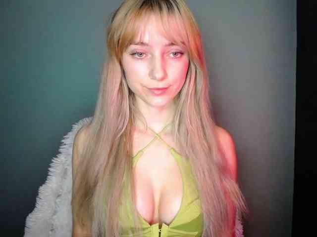 LuciaLovely LuciaLovely