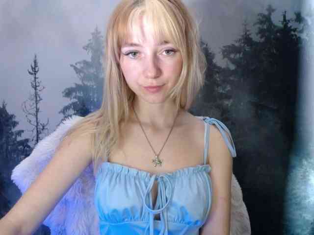 LuciaLovely webcam