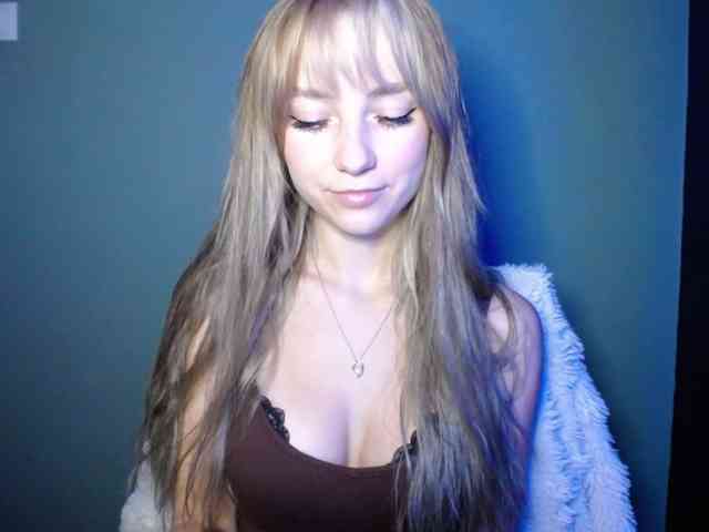 LuciaLovely webcam