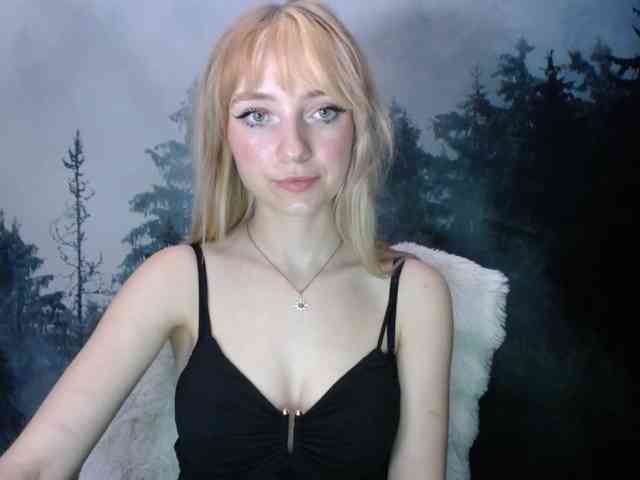 LuciaLovely webcam