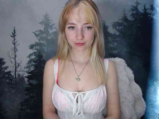 LuciaLovely webcam