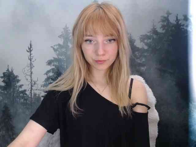 LuciaLovely webcam