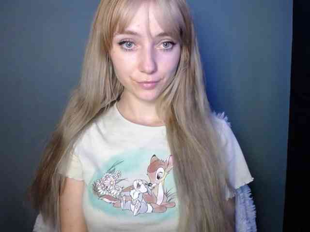 LuciaLovely webcam