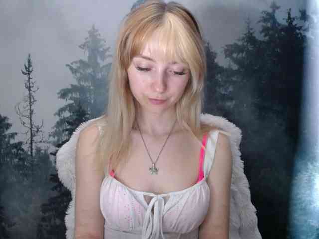 LuciaLovely webcam