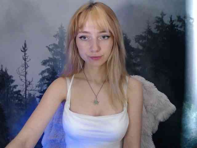 LuciaLovely webcam