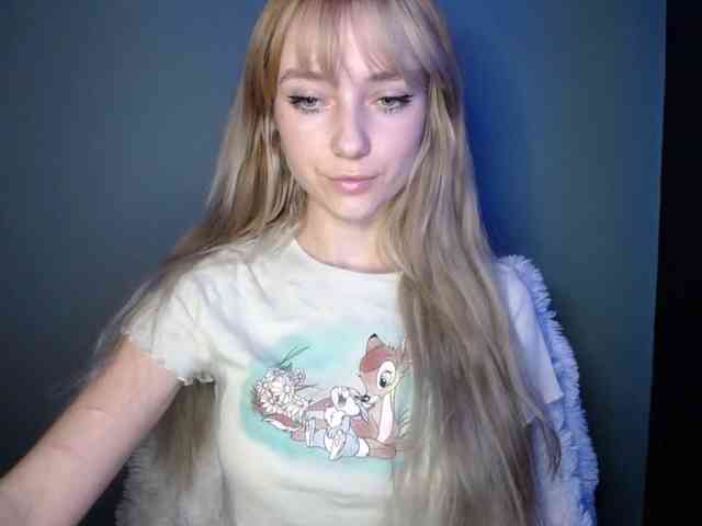 LuciaLovely webcam