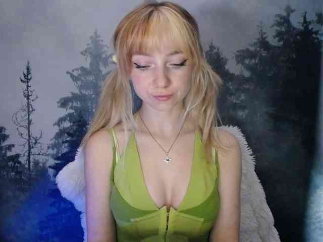 LuciaLovely webcam