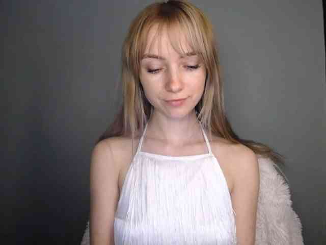 LuciaLovely webcam