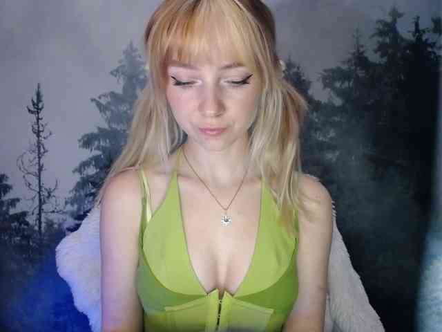 LuciaLovely webcam