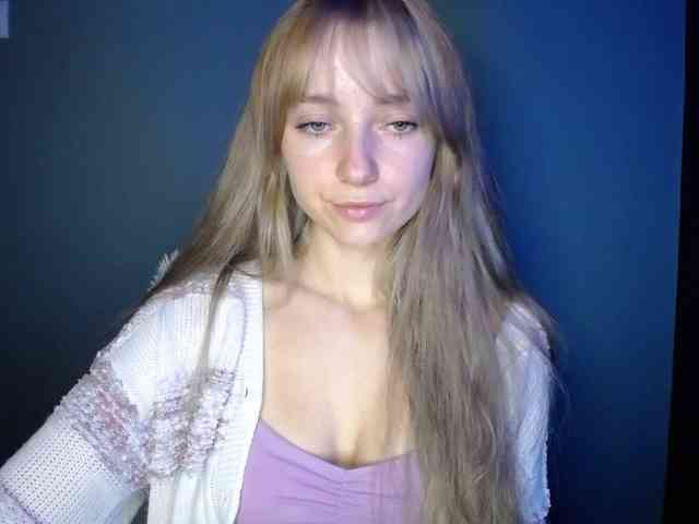 LuciaLovely webcam