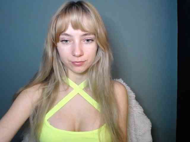 LuciaLovely webcam