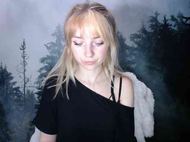 LuciaLovely webcam