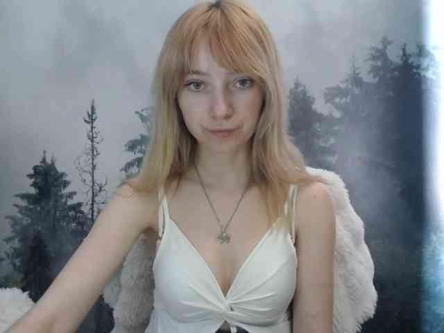 LuciaLovely webcam