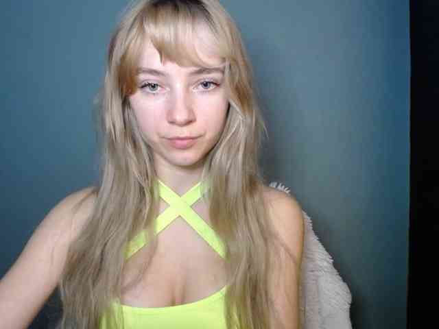 LuciaLovely webcam