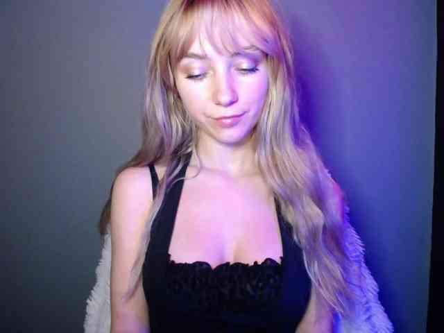 LuciaLovely LuciaLovely