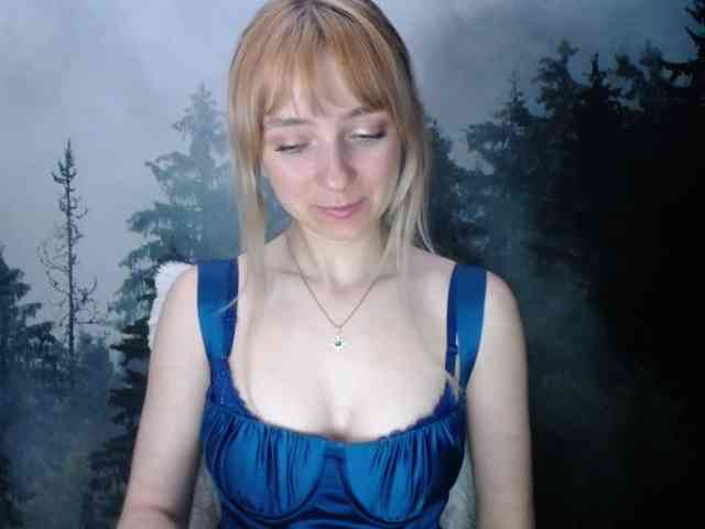 LuciaLovely webcam