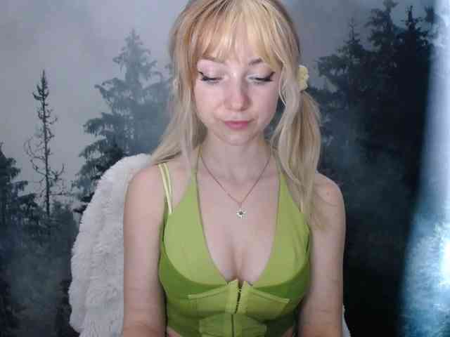 LuciaLovely webcam