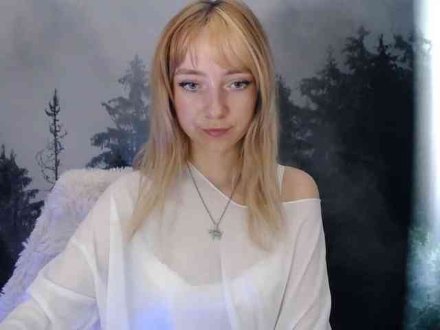 LuciaLovely webcam