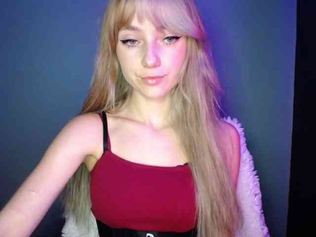 LuciaLovely webcam